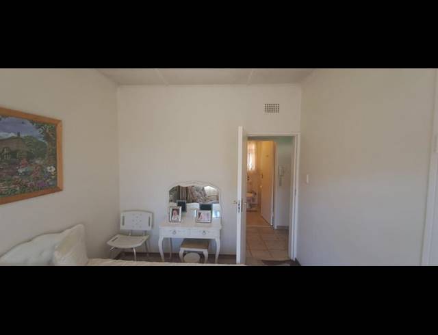 5 BEDROOM HOUSE FOR SALE IN FARRAR PARK